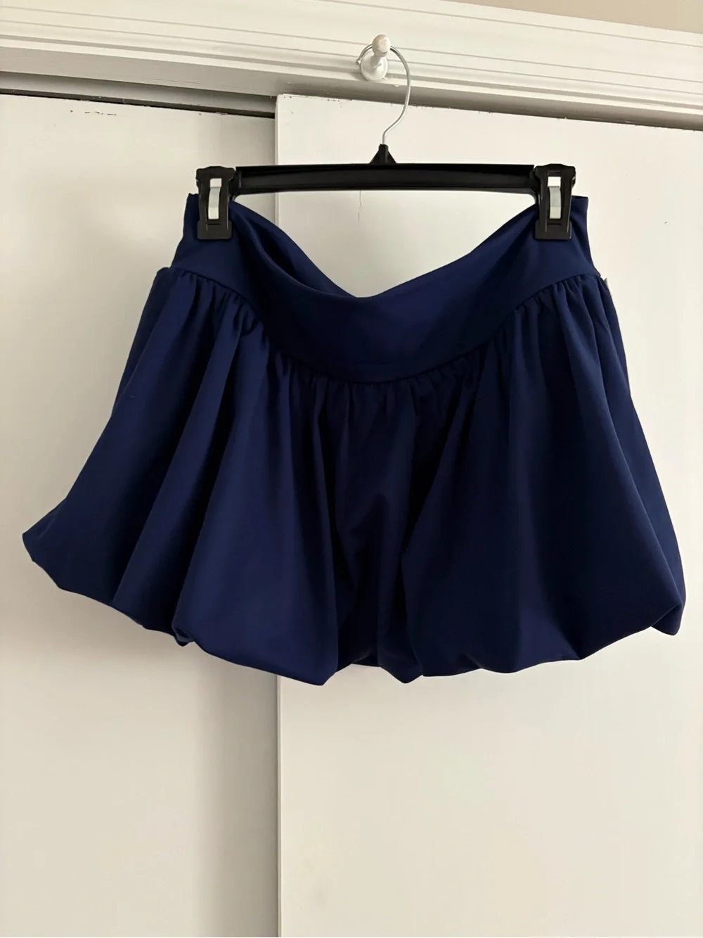 Daily Practice Bubble Mini Skirt in Waypoint - Picture 2 of 6